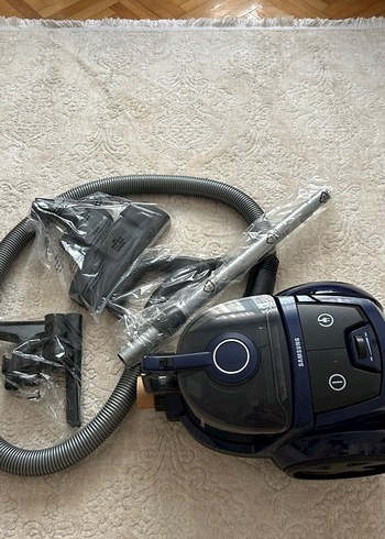 Mavi ve Gri Samsung Elektrikli Süpürge