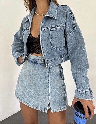 l Beden mavi Renk Fermuarlı Çift Cepli Denim Ceket