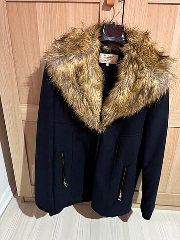 Zara mont