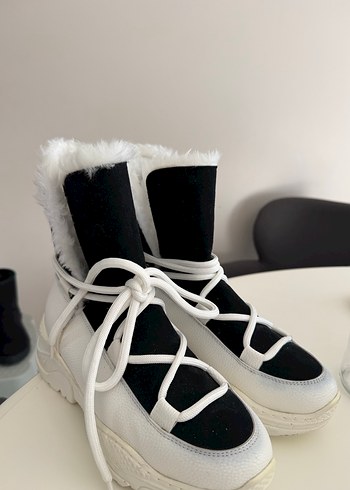 İçi tüylü bot - Görsel 4