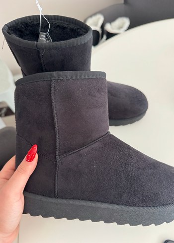 Ugg bot - Görsel 2
