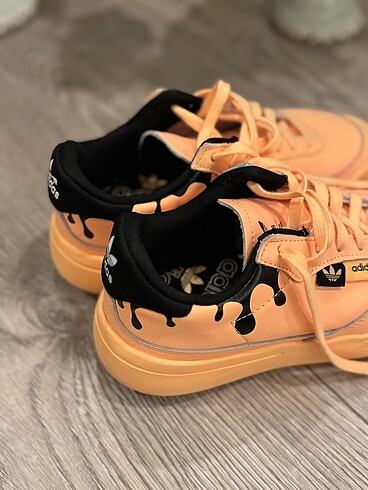 Adidas spor ayakkabı - Görsel 3