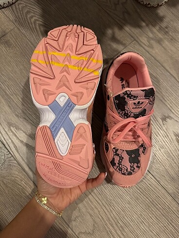 Spor ayakkabı - Görsel 8