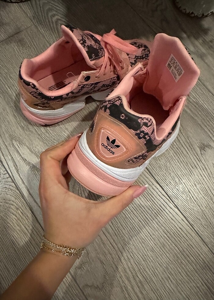 Spor ayakkabı - Görsel 2