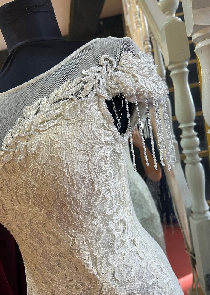 Satılık gelinlik - Görsel 3