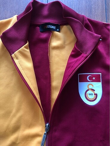 Galatasaray store S beden eşofman üstü (ORİJİNAL)