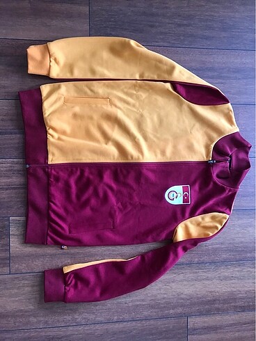 GS Store Galatasaray store S beden eşofman üstü (ORİJİNAL)