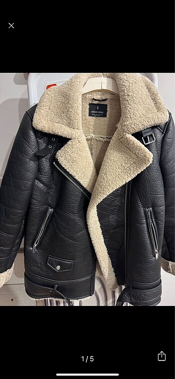 Stradivarius mont