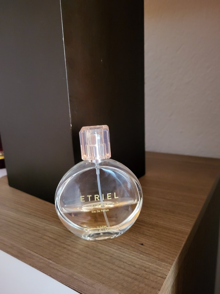 Etriel Blonde Kadın Parfümü 50 ml - Görsel 3