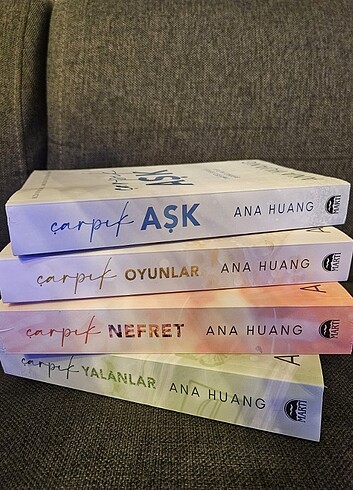 Ana huang twisted serisi