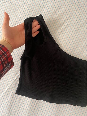 Zara siyah tek kollu crop