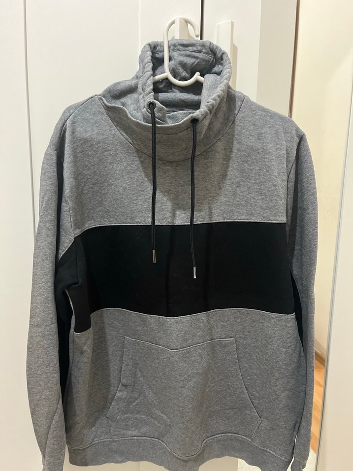 Gri Yarım Fermuarlı Yüksek Yaka Sweatshirt - Görsel 2