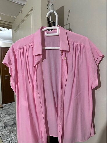 Pembe salaş gömlek