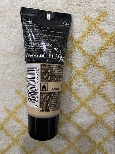 Maybelline FİT ME FONDÖTEN HİÇ KULLANILMAMIŞ