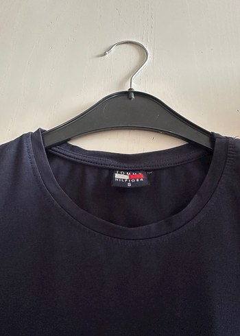 Tommy Hilfiger Erkek Koyu Mavi Kısa Kollu Pamuklu Tişört