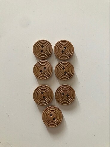 Ahşap düğme - Görsel 2