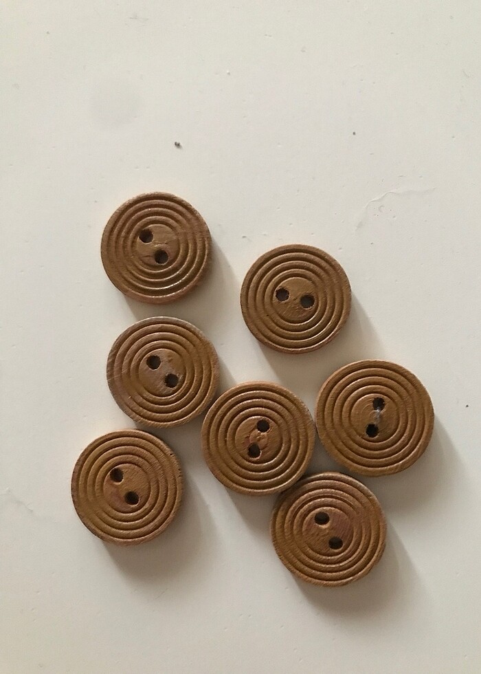 Ahşap düğme - Görsel 3