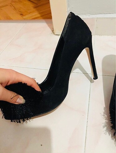 Diğer Pomponlu stiletto ayakkabı