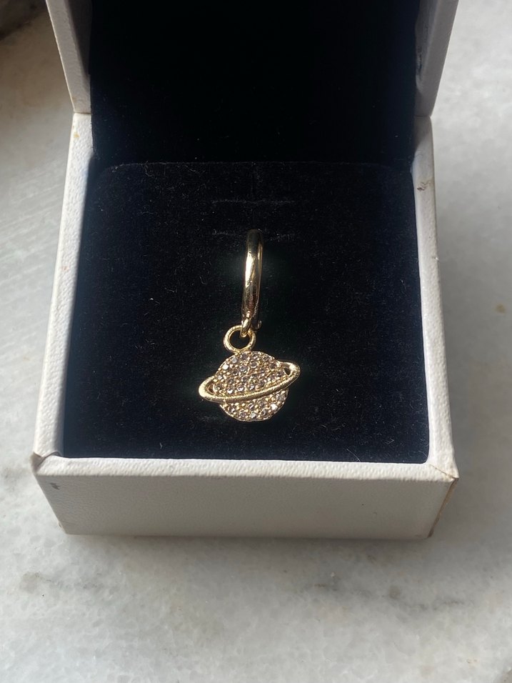 Jüpiter halka küpe tragus piercing - Görsel 2