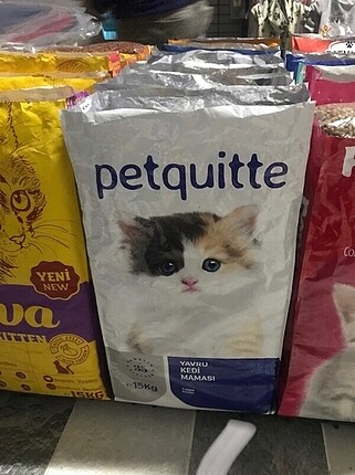 Petquitte kedi maması