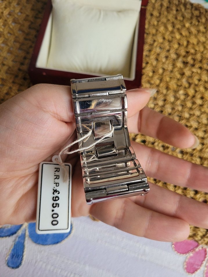 Vialli İsviçre Taşlı Bileklik Kadın Saat - Görsel 3