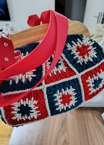 Renkli kar tanesi motifli örgü clutch - Görsel 5