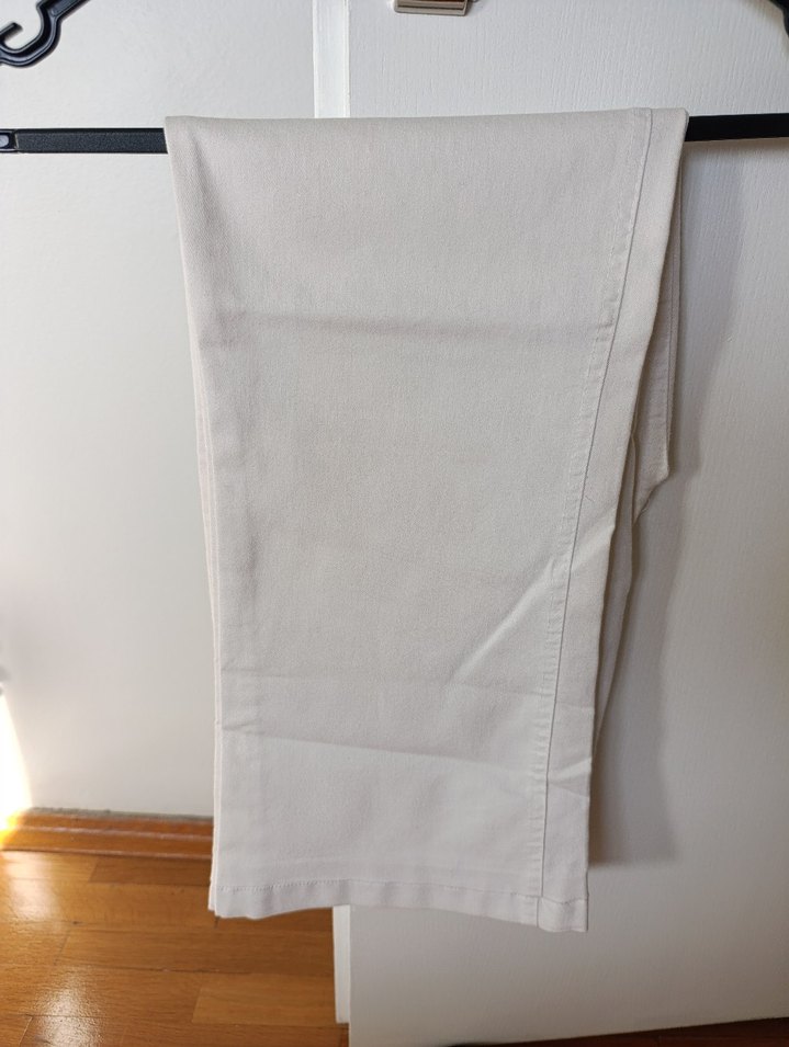 Beyaz Pamuklu Kemerli Kadın Pantolon - Görsel 2