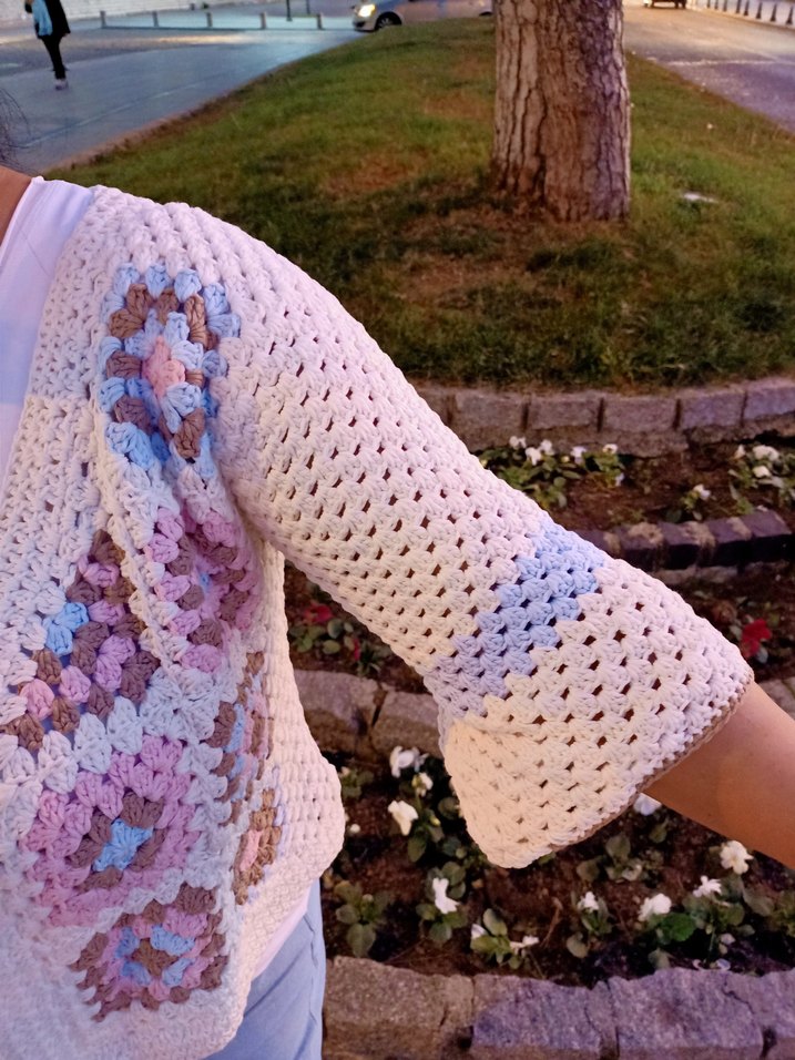 Nakışlı Çok Renkli Bohem Örgü Hırka - Görsel 4