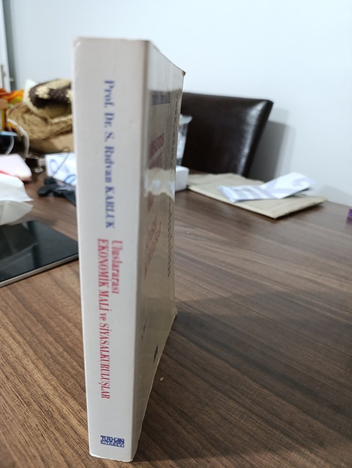 Uluslararası Ekonomik, Mali ve Siyasal Kuruluşlar Kitabı - Görsel 2