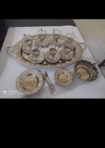 Parlak Gümüş Çay Seti ve Tabaklar - Görsel 3