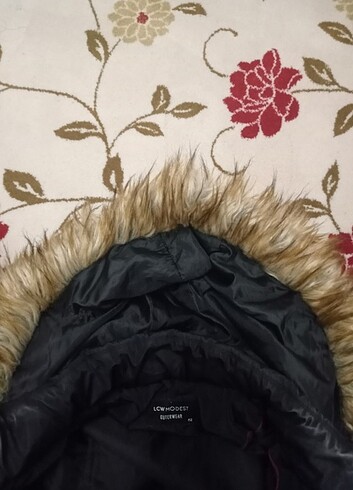 .44 bedene uygun LC Waikiki şişme mont sayılı kullanıldı - Görsel 7