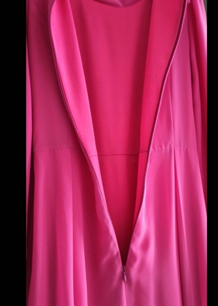 Bir defa giyilmiş elbise - Görsel 4