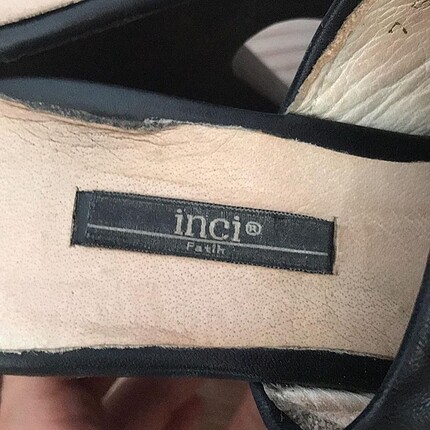 İnce Topuk Şık inci terlik
