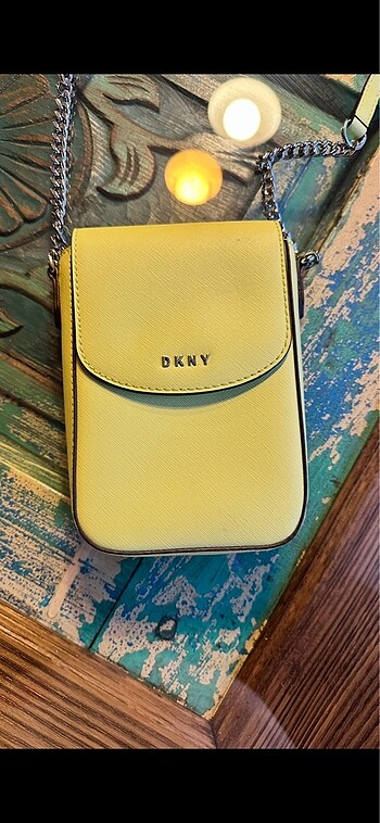 DKNY askılı çanta