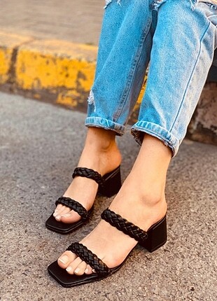 Zara Örgü Terlik