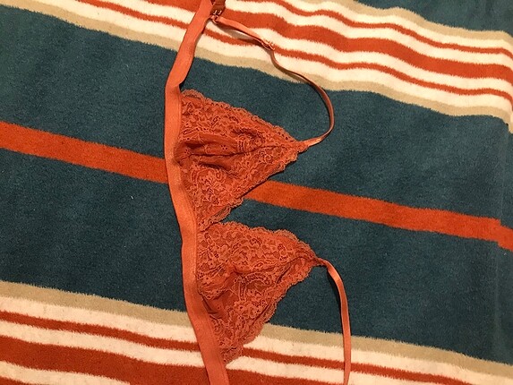 Turuncu bralet