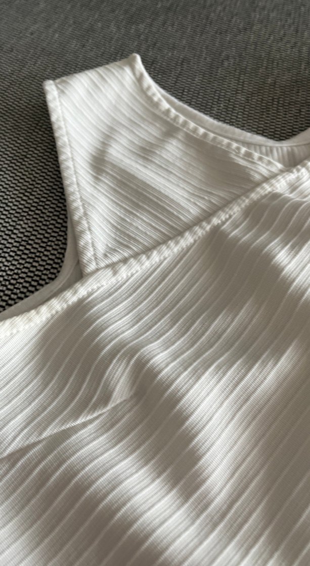 Beyaz Pliseli Askısız Mini Atlet - Görsel 2