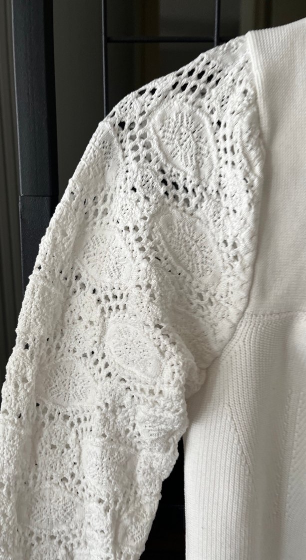 Dantel Detaylı Beyaz Kadın Kazak - Görsel 4