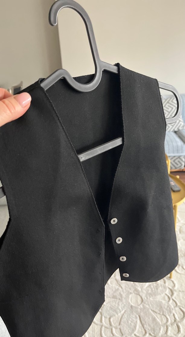 Düğmeli Siyah Keten Kadın Yelek - Görsel 4