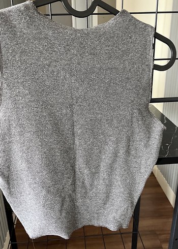 Gri Baskılı Yüksek Yaka Kadın Atlet - Görsel 4