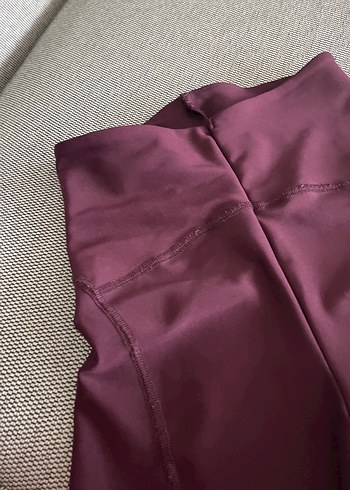 Bordo Yüksek Bel Kadın Şort - Görsel 3