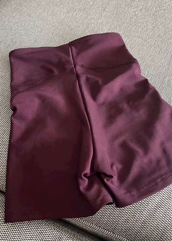 Bordo Yüksek Bel Kadın Şort - Görsel 2