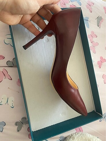 Bordo topuklu ayakkabı