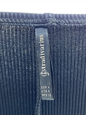 l Beden siyah Renk Stradivarius Uzun Tulum %70 İndirimli.
