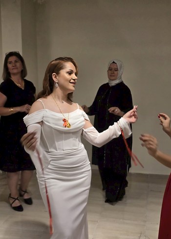 Beyaz Drapeli Straplez Midi Söz- Nişan- İsteme- Nikah Elbisesi