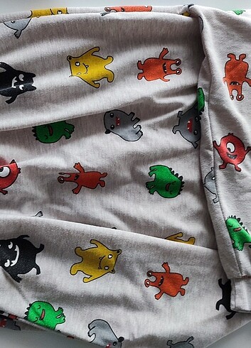 9 Yaş Beden Pijama takımı