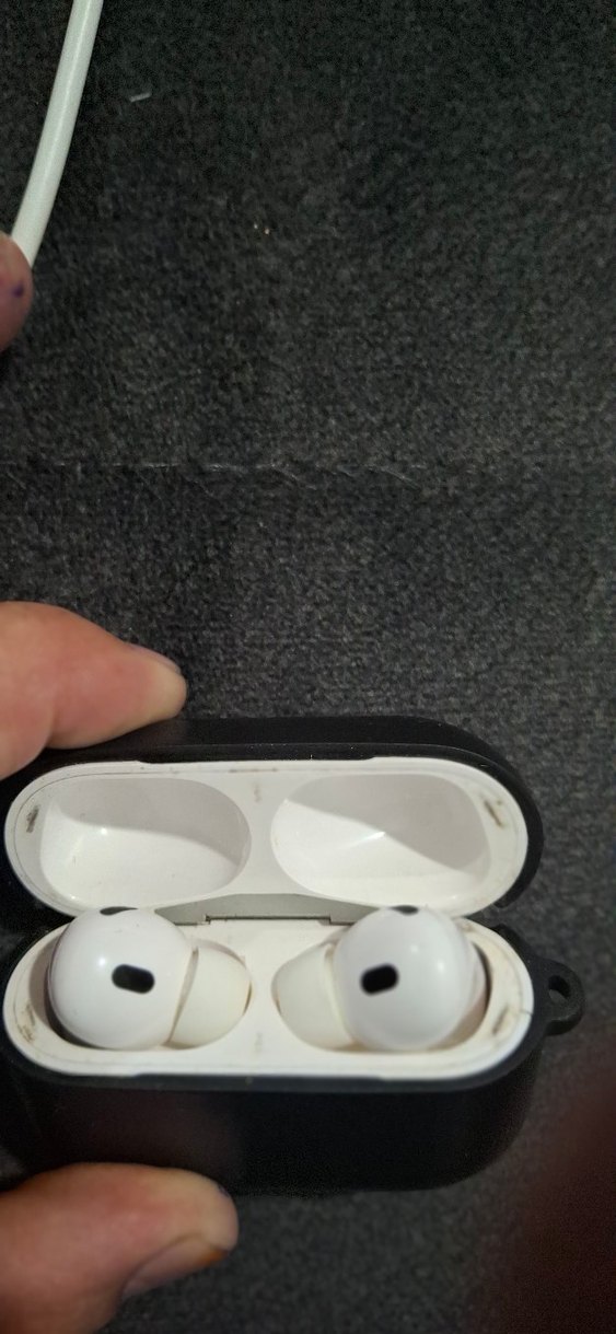 AirPods pro 2.nesil Beyaz Kablosuz Kulak İçi Kulaklık - Görsel 4