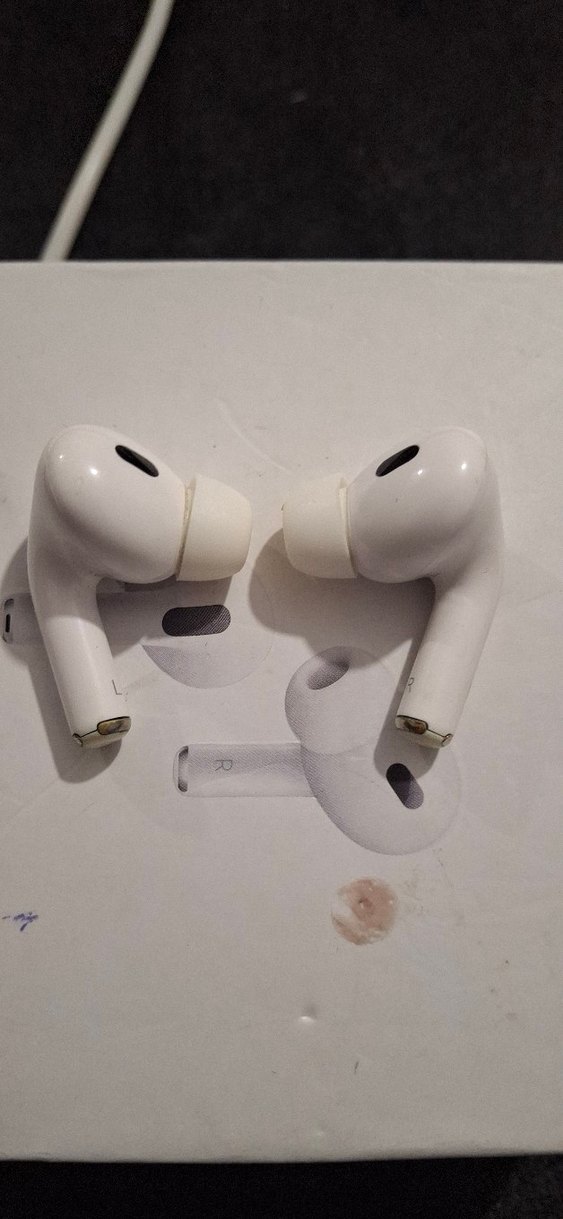 AirPods pro 2.nesil Beyaz Kablosuz Kulak İçi Kulaklık - Görsel 3