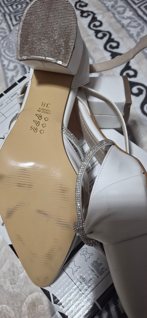 Beyaz Klasik Dolgu Topuklu Kadın Abiye Ayakkabı - Görsel 4