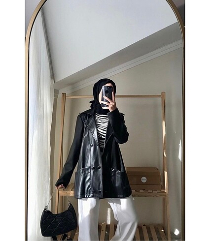 Zara Siyah oversize deri ceket
